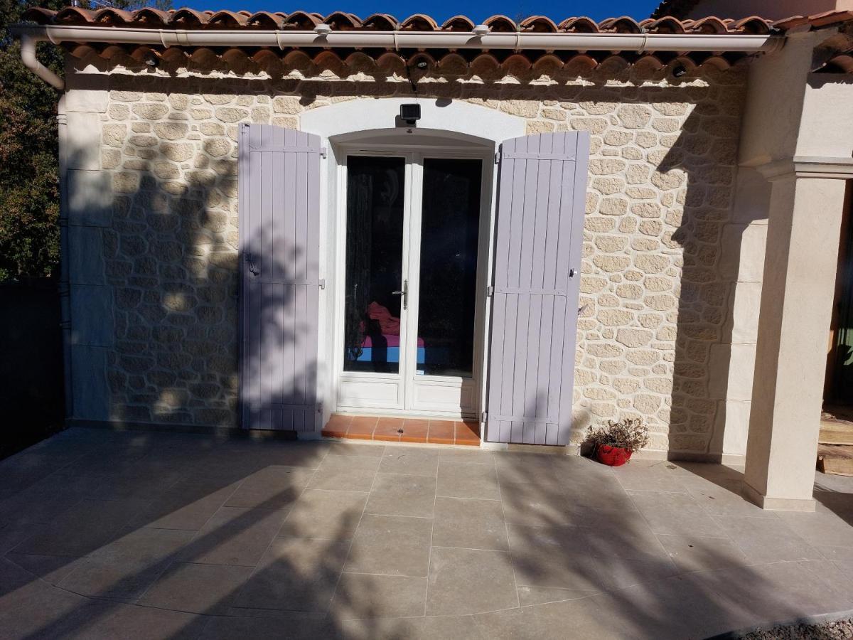 SUITE 30 m2 IDEALE POUR 2 PERSONNES Flassans-sur-Issole Extérieur photo