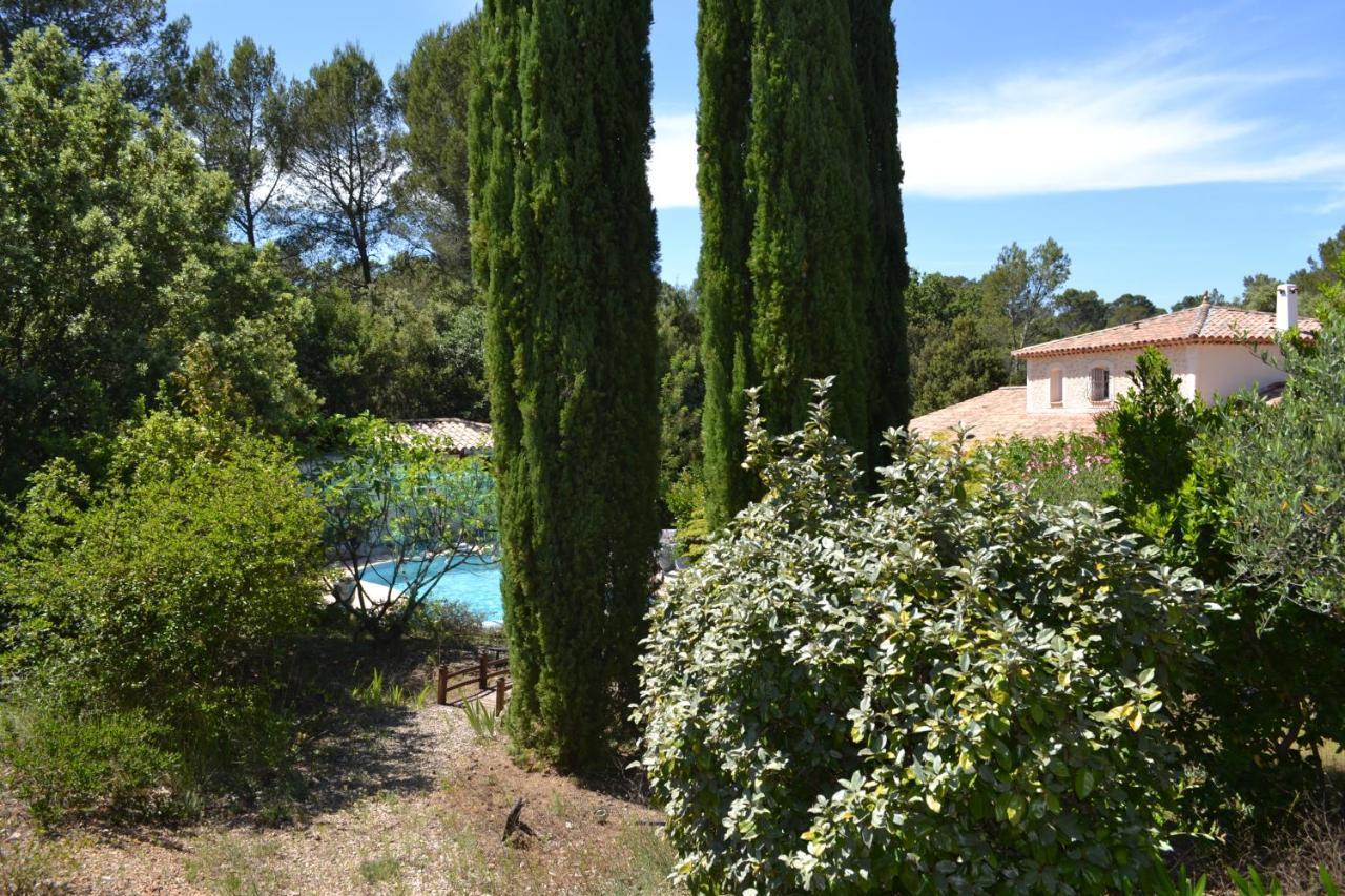 SUITE 30 m2 IDEALE POUR 2 PERSONNES Flassans-sur-Issole Extérieur photo